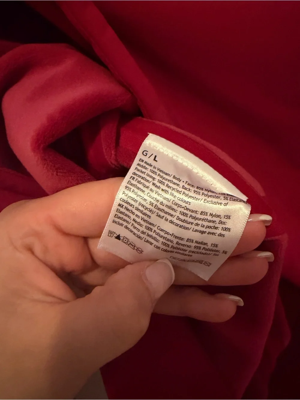 Lululemon Women's Hooded Zip Jacket in Deep Raspberry